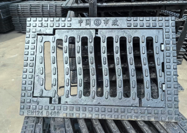 三家镇球墨铸铁市政雨水篦子展示